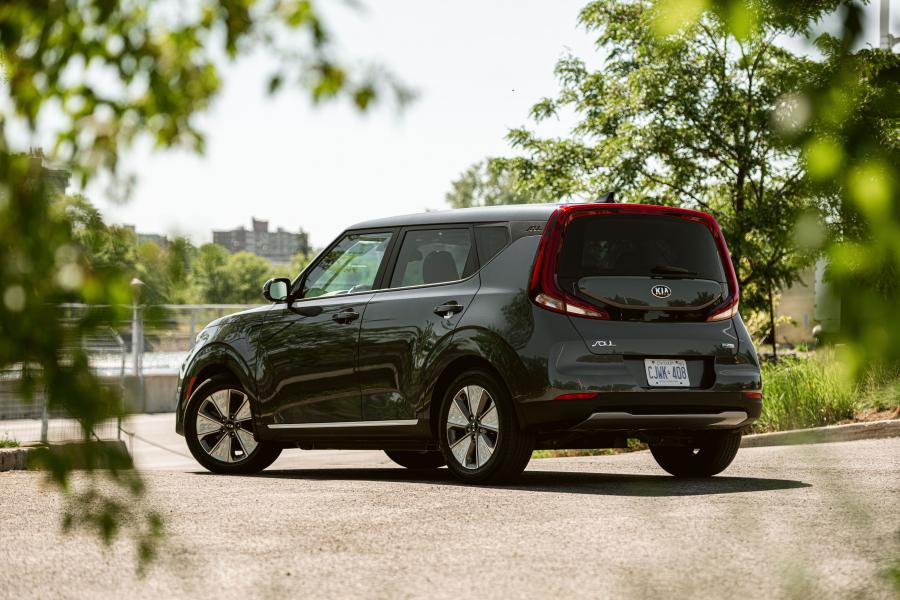  Kia Soul EV 2019 года  (NA) (фото 40 из 41)